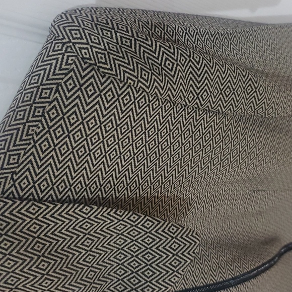 Blaze size 8 - Picture 3 of 16